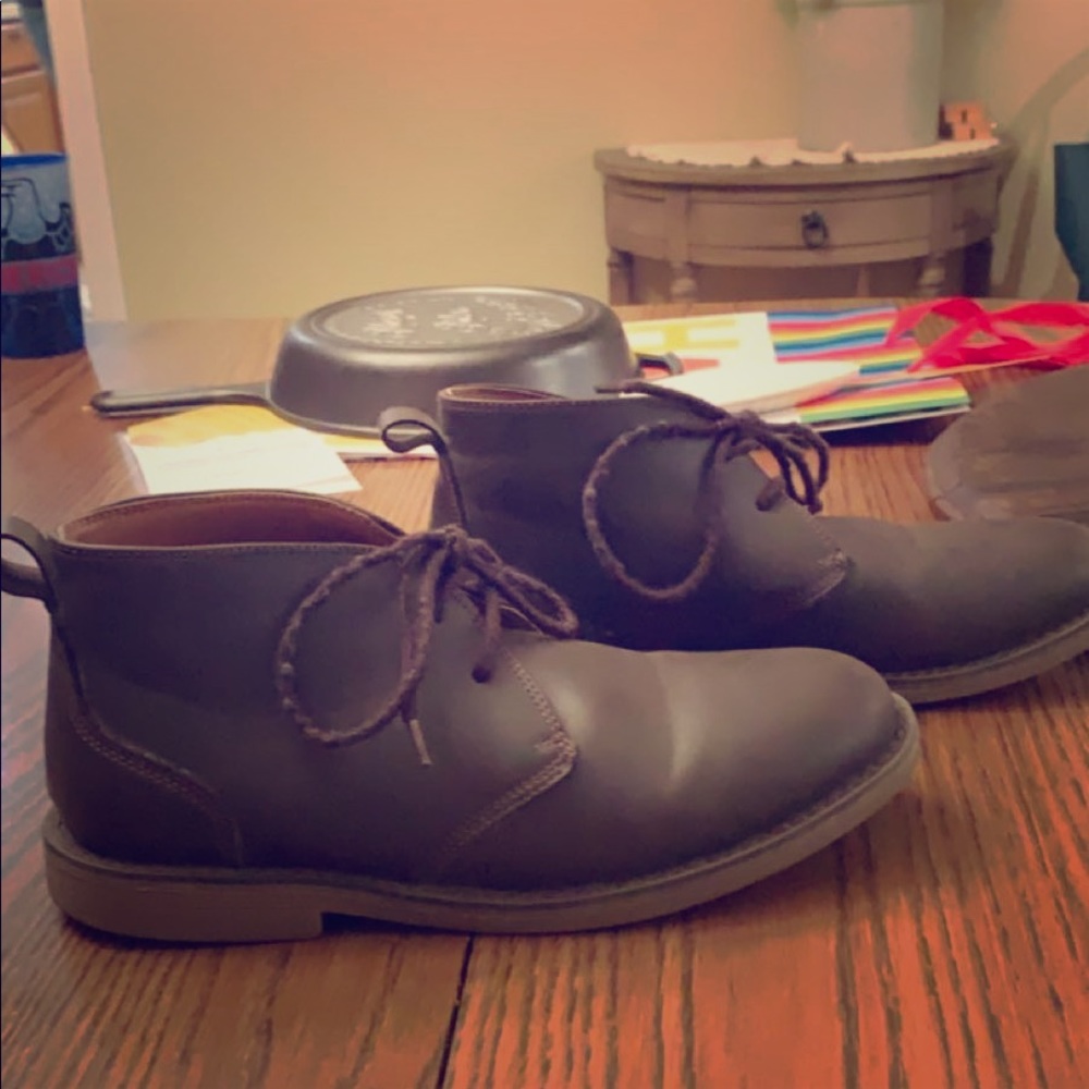 Men’s fashion chukka boots!!